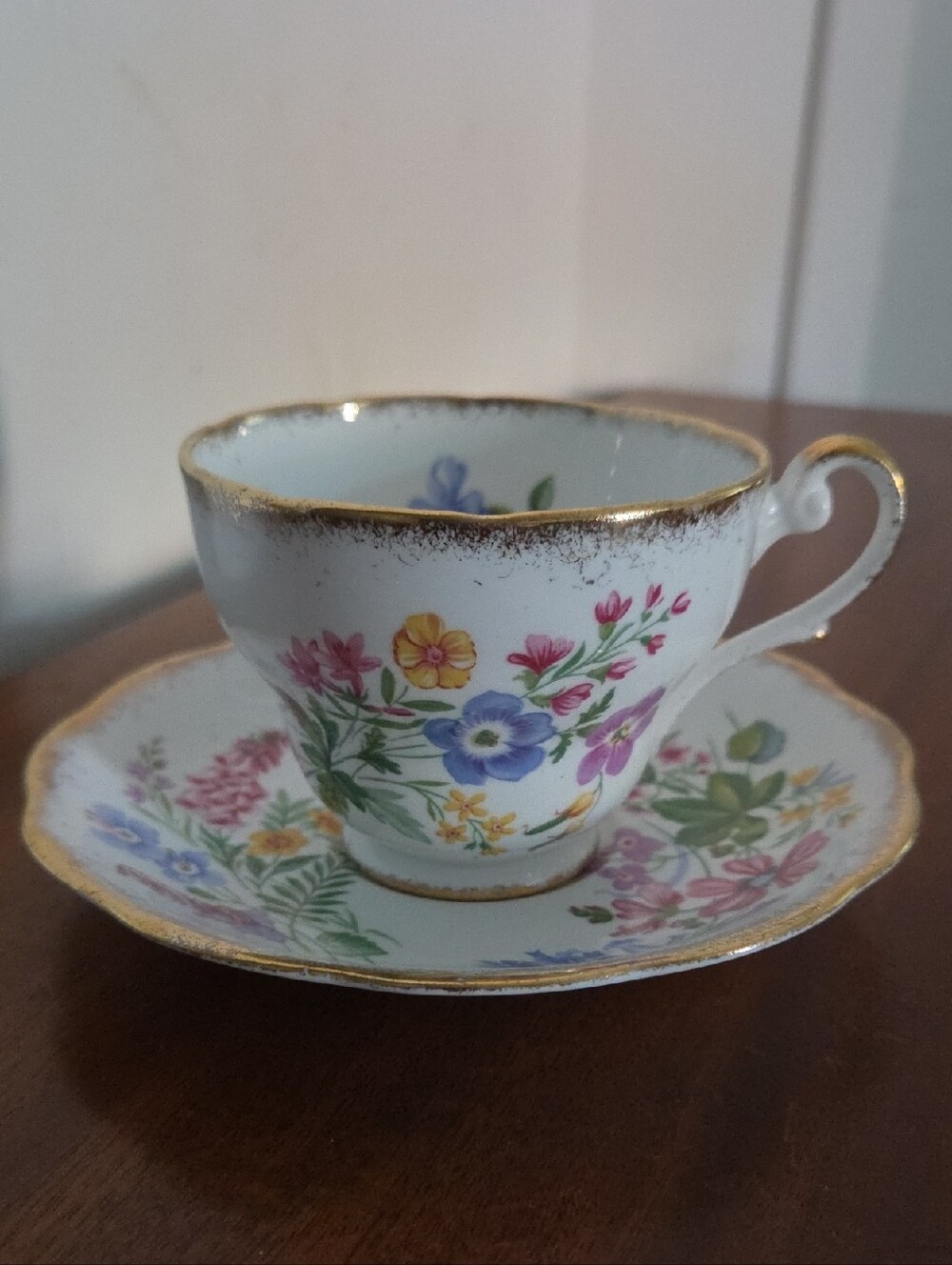 Royal Standard Vintage Floral Porcelain Teacup & Saucer with Gold Trim